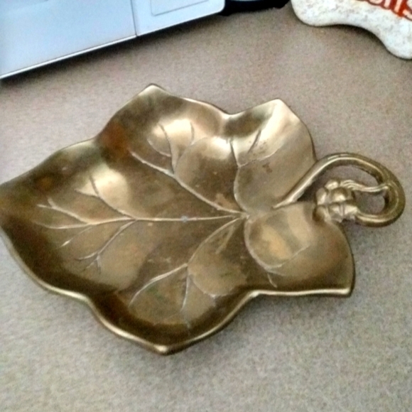 Other - 11" Solid Brass Grape Leaf